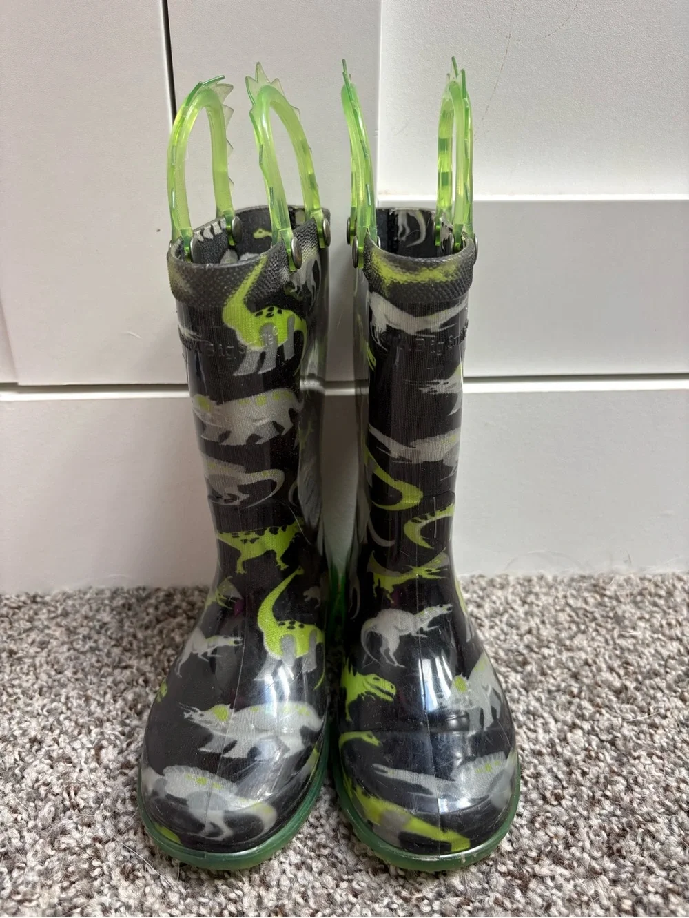 Western Chief Dinosaur Pull On Light Up Boots Size 7c